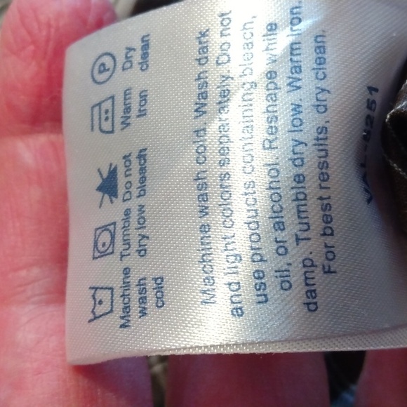 Various Artists Men's Button Down Shirt Brown Plaid size L Chest Pockets Cotton - Picture 10 of 11